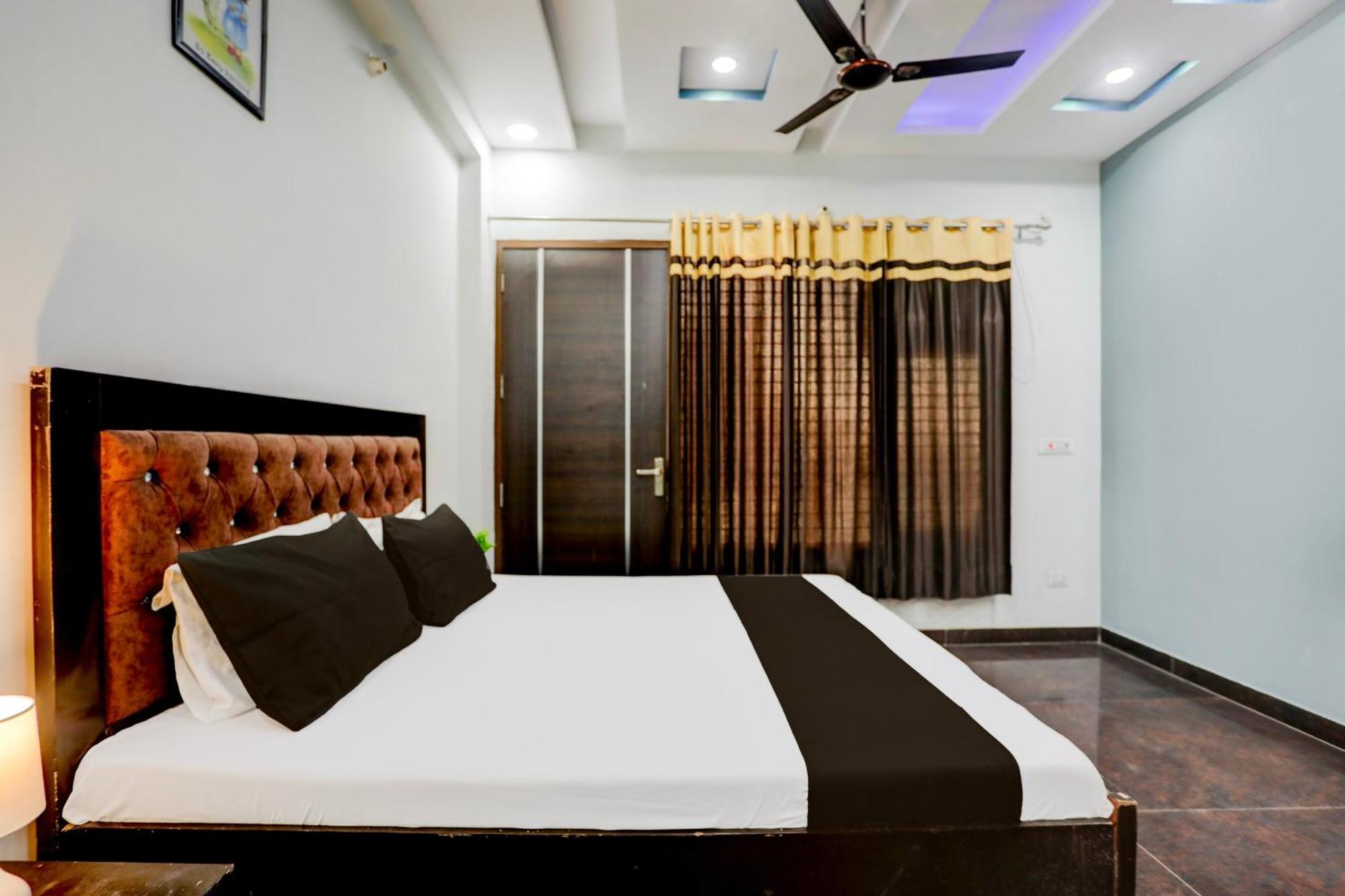 Hotel O Grand Epic Inn ノイダ エクステリア 写真
